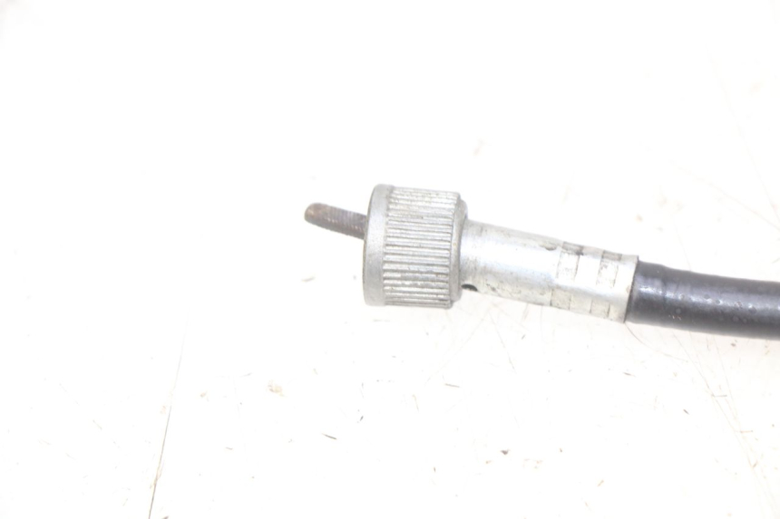 photo de CABLE CUENTA KILÓMETROS KYMCO AGILITY 4T 50 (2005 - 2018) - Detalles de los puntos de fijación