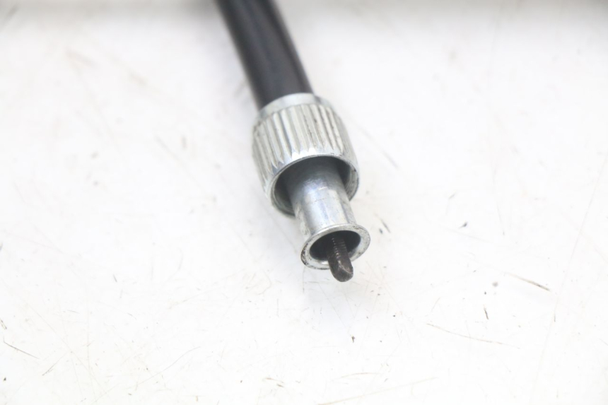 photo de CABLE CUENTA KILÓMETROS KYMCO AGILITY 4T 50 (2018 - 2022) - Otra perspectiva