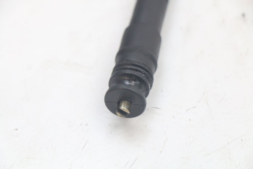 photo de CABLE CUENTA KILÓMETROS KYMCO AGILITY 4T 50 (2018 - 2022) - Zoom estado de uso