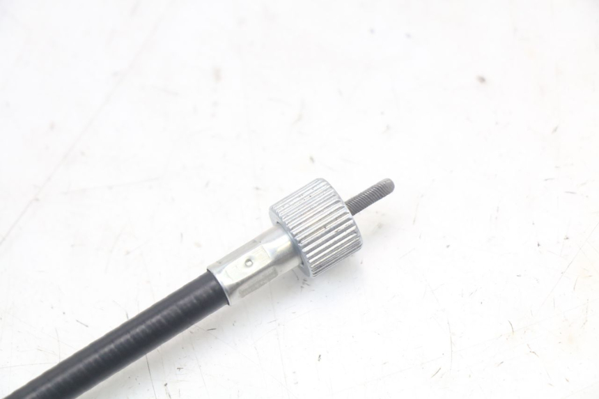 photo de CABLE CUENTA KILÓMETROS KYMCO AGILITY 4T 50 (2018 - 2022) - Otra perspectiva