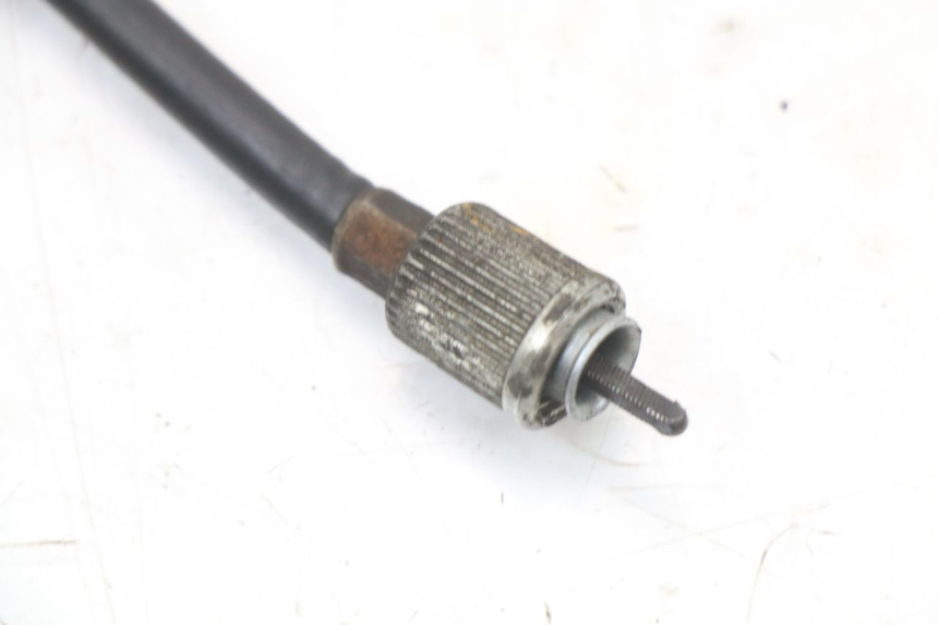photo de CABLE DE VELOCÍMETRO HYOSUNG GV AQUILA 125 (2000 - 2009) - Otra perspectiva