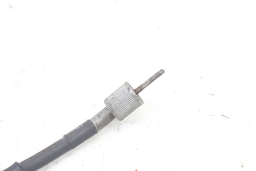 photo de CABLE CUENTA KILÓMETROS SUZUKI BURGMAN 125 (2007 - 2014) - Primer plano técnico