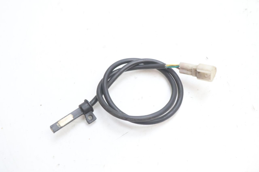 photo de CABLE VELOCIMETRO KEEWAY F-ACT NAKED 50 (2009 - 2014) - Zoom estado de uso
