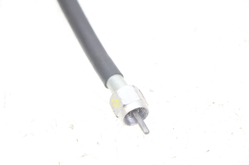 photo de CABLE CUENTA KILÓMETROS PIAGGIO FLY 4T 50 (2013 - 2017) - Primer plano técnico