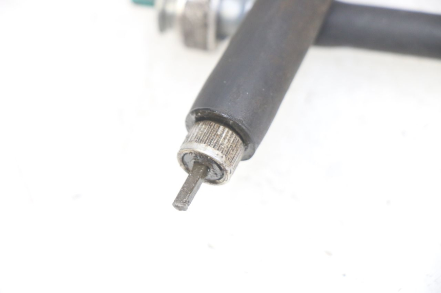 photo de CABLE CUENTA KILÓMETROS PIAGGIO FLY 125 (2005 - 2012) - Otra perspectiva