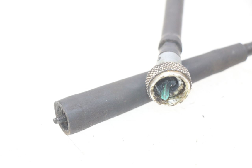 photo de CABLE CUENTA KILÓMETROS PIAGGIO FLY 100 (2006 - 2010) - Otra perspectiva