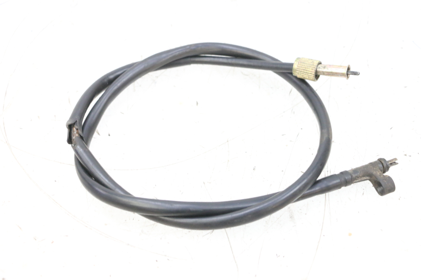 photo de CABLE CUENTA KILÓMETROS SYM ORBIT 2 4T 50 (2008 - 2017) - Primer plano técnico