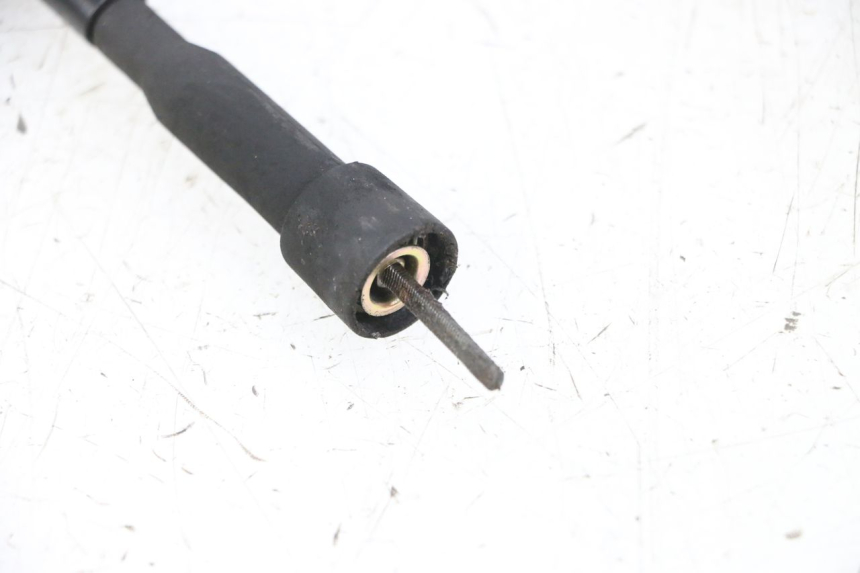 photo de CABLE CUENTA KILÓMETROS PEUGEOT TWEET 4T 50 (2014 - 2019) - Detalles de los puntos de fijación