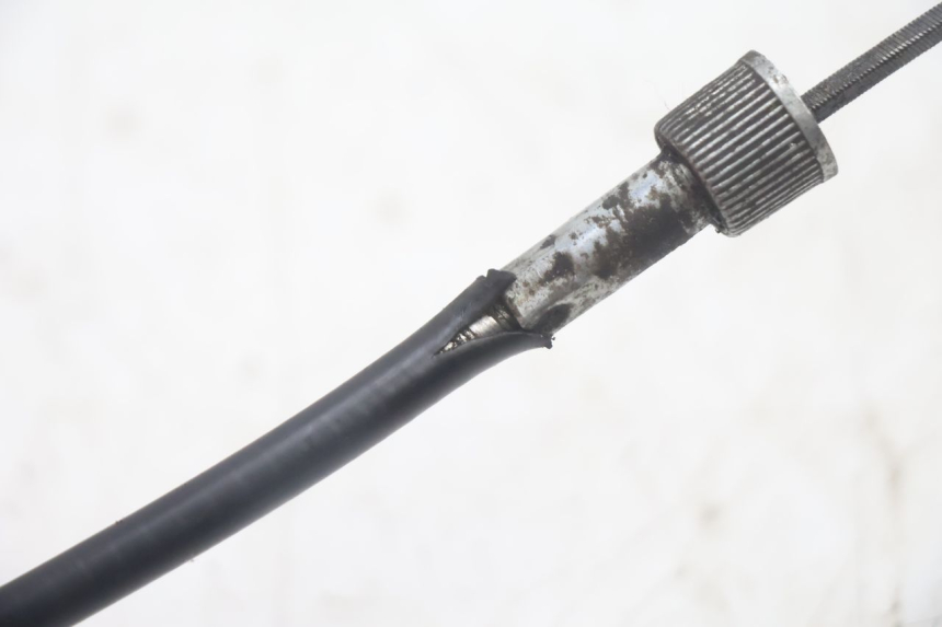 photo de CABLE VELOCIMETRO YIYING RETRO 125 (2008 - 2018) - Primer plano técnico
