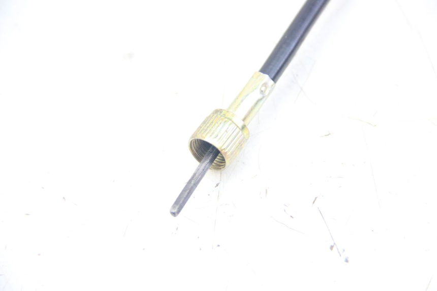 photo de CABLE CUENTA KILÓMETROS JM MOTORS SANTANA 50 (2014 - 2023) - Detalles de los puntos de fijación