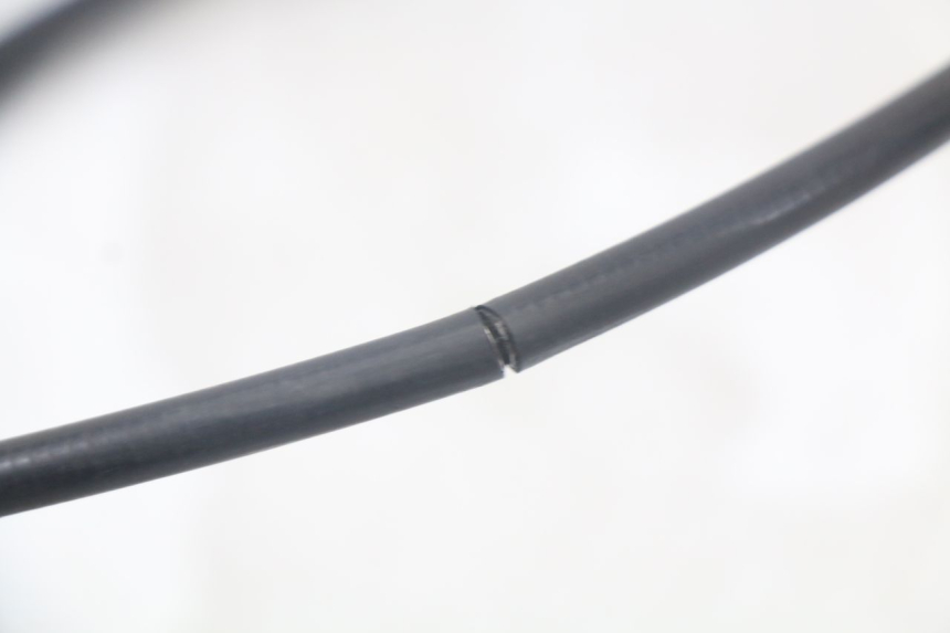 photo de CABLE CUENTA KILÓMETROS PEUGEOT SPEEDFIGHT 100 (1997 - 2007) - Otra perspectiva