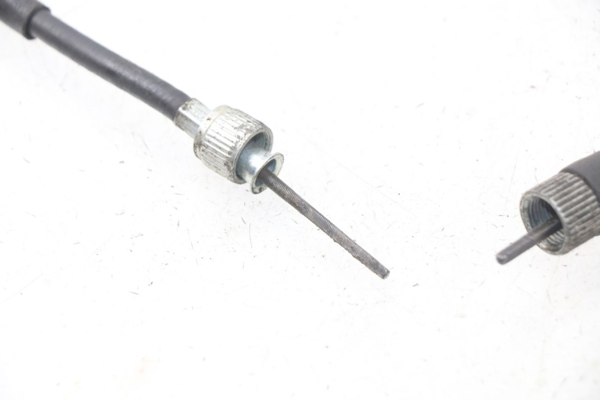 photo de CABLE VELOCIMETRO FYM STRADA 50 (2007 - 2014) - Otra perspectiva