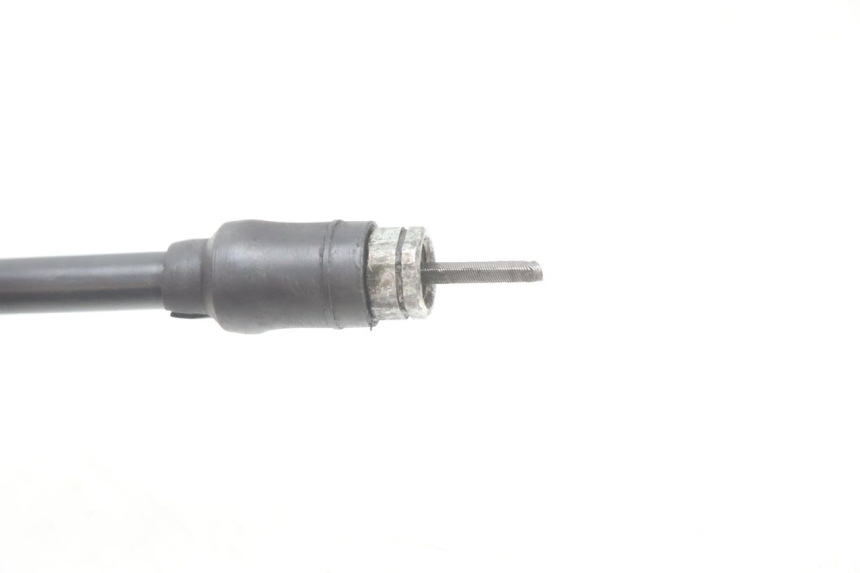 photo de CABLE VELOCIMETRO PIAGGIO X8 STREET 125 (2006 - 2007) - Primer plano técnico