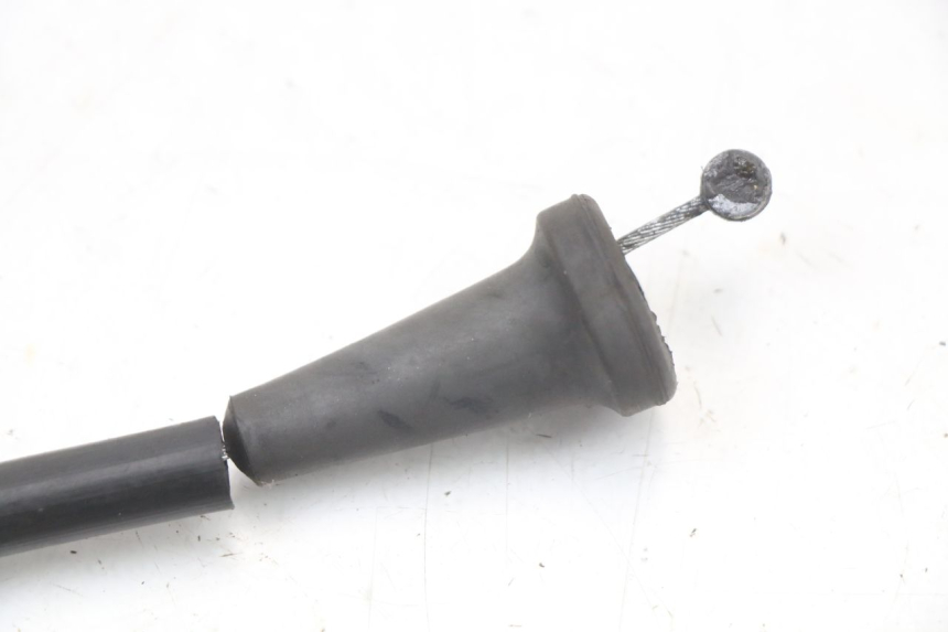 photo de CABLE EMBRAGUE HYOSUNG GF 125 (2001 - 2005) - Otra perspectiva