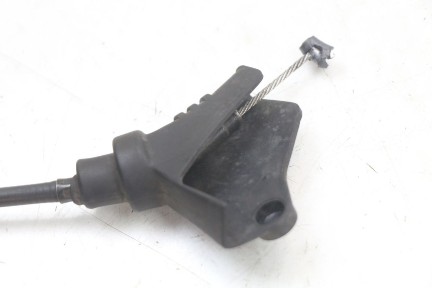 photo de CABLE EMBRAGUE SUZUKI GS F 500 (2004 - 2007) - Otra perspectiva
