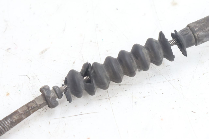 photo de CABLE DE FRENO TRASERO YAMAHA BW'S BWS 125 (2010 - 2013) - Zoom estado de uso