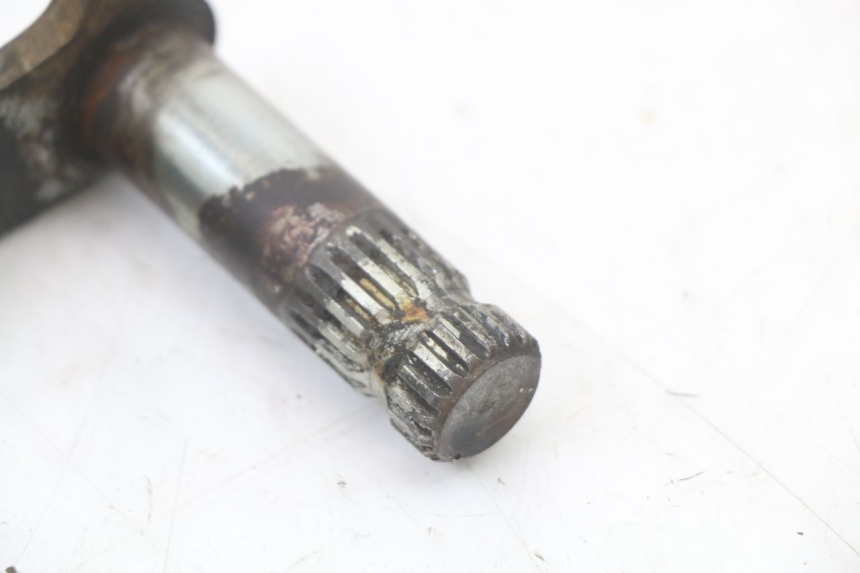 photo de CABLE FRENO TRASERO SUZUKI GSX E 250 (1982 - 1983) - Detalles de los puntos de fijación