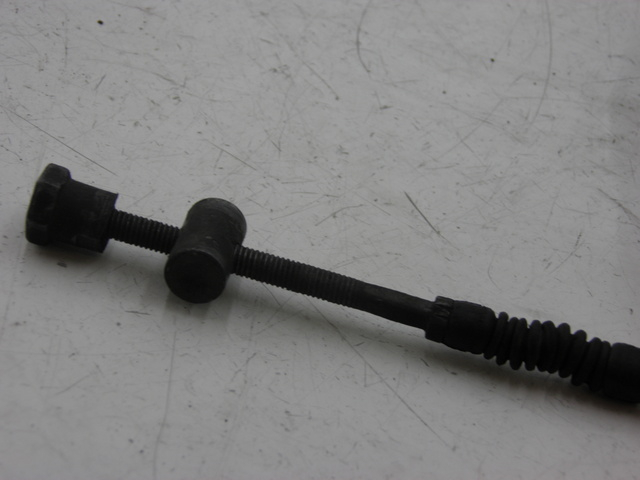 photo de CABLE FRENO TRASERO KYMCO SPACER 50 (1998 - 2009) - Otra perspectiva