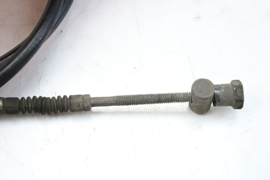 photo de CABLE FRENO TRASERO KYMCO SENTO 100 (2008 - 2013) - Primer plano técnico