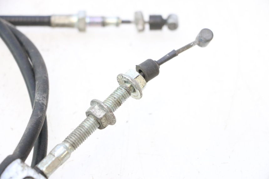 photo de CABLE FRENO PARKING CAN-AM SPYDER RS 1000 (2008 - 2012) - Primer plano técnico