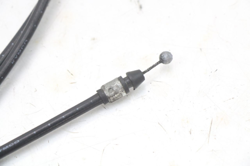 photo de CABLE CIERRE ASIENTO KYMCO DINK STREET 125 (2009 - 2014) - Otra perspectiva