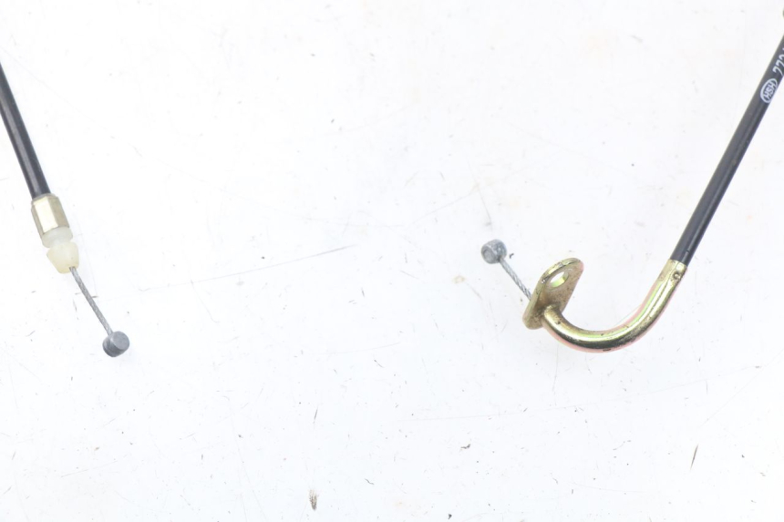 photo de CABLE CIERRE ASIENTO SYM FIDDLE 3 III 50 (2014 - 2020) - Zoom estado de uso