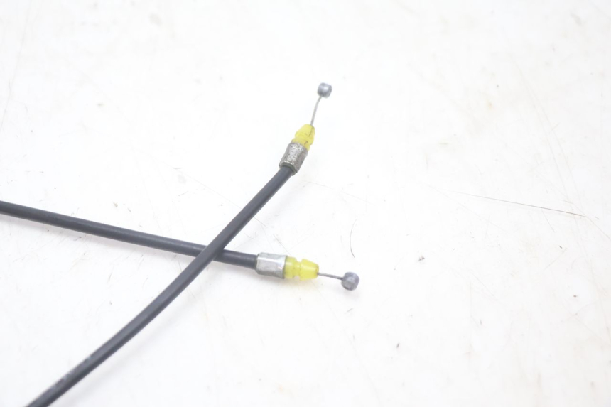 photo de CABLE CIERRE ASIENTO HONDA FJS SILVER WING SILVERWING 400 (2005 - 2008) - Primer plano técnico