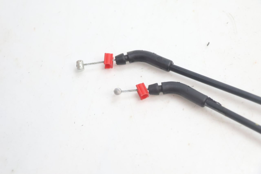 photo de CABLE CIERRE ASIENTO PIAGGIO MP3 HPE 530 (2022 - 2026) - Zoom estado de uso