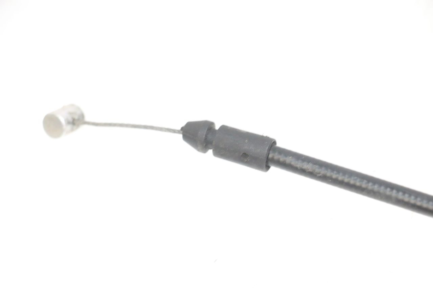 photo de CABLE CIERRE ASIENTO PIAGGIO MP3 LT 300 (2010 - 2016) - Primer plano técnico