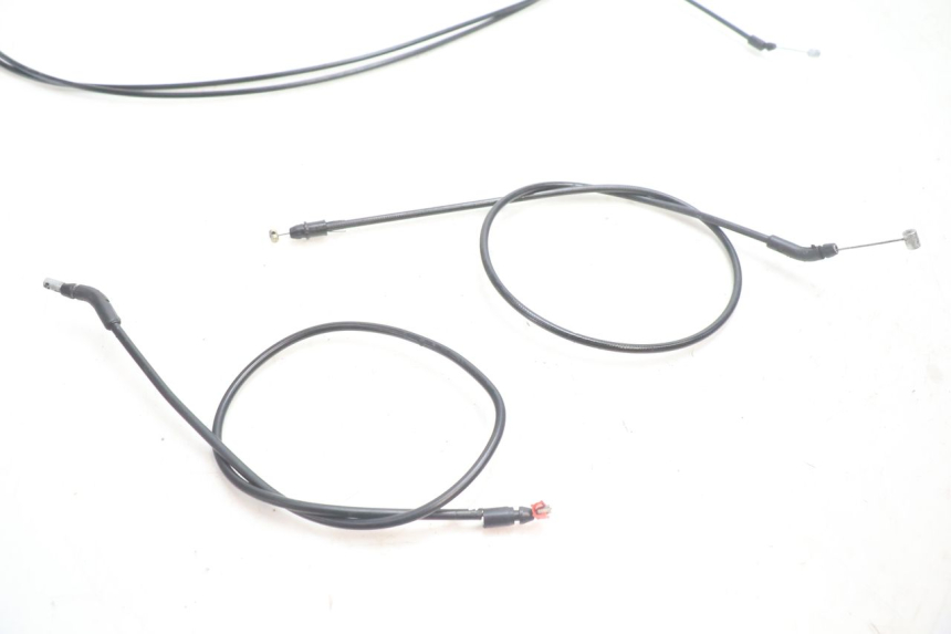 photo de CABLE CIERRE ASIENTO PIAGGIO MP3 LT 300 (2010 - 2016) - Otra perspectiva