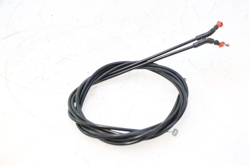 photo de CABLE APERTURA ASIENTO PIAGGIO MP3 LT 400 (2007 - 2012) - Detalle de la pieza