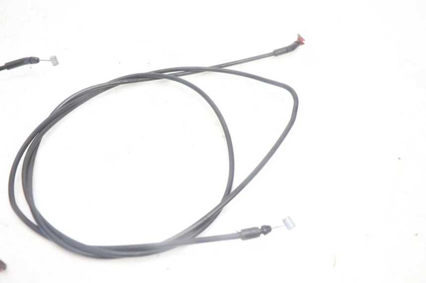 photo de CABLE CIERRE ASIENTO PIAGGIO MP3 500 (2016 - 2018) - Otra perspectiva