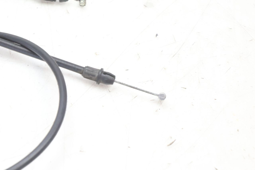 photo de CABLE CIERRE ASIENTO PIAGGIO MP3 500 (2016 - 2018) - Primer plano técnico