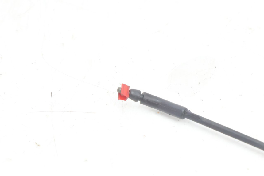 photo de CABLE CIERRE ASIENTO PIAGGIO MP3 500 (2016 - 2018) - Detalles de los puntos de fijación