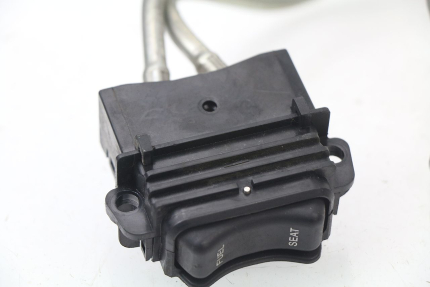 photo de CABLE CIERRE ASIENTO HONDA PCX (JF28) 125 (2009 - 2011) - Zoom estado de uso