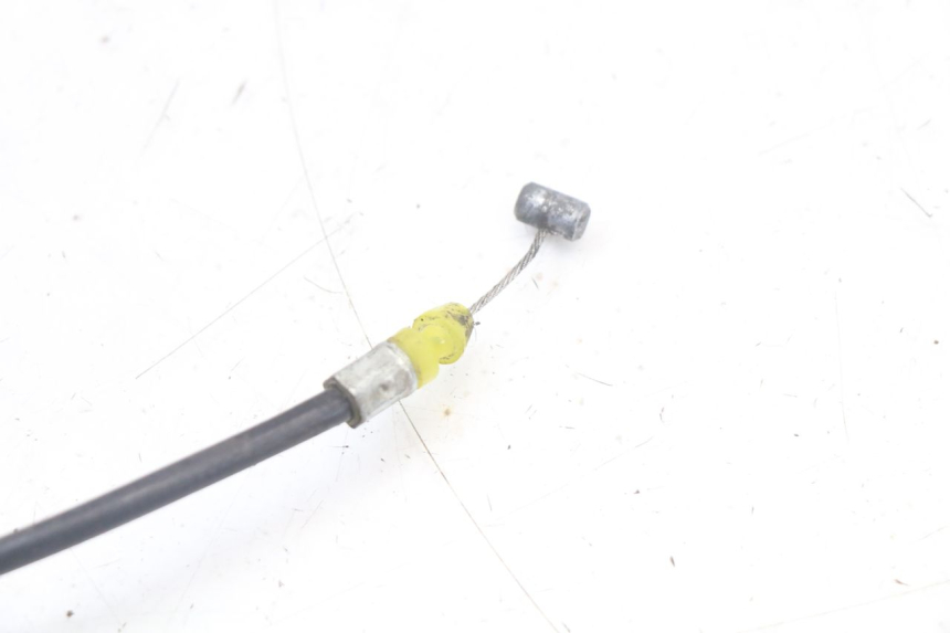 photo de CABLE CIERRE ASIENTO SUZUKI GSR 750 (2011 - 2017) - Otra perspectiva