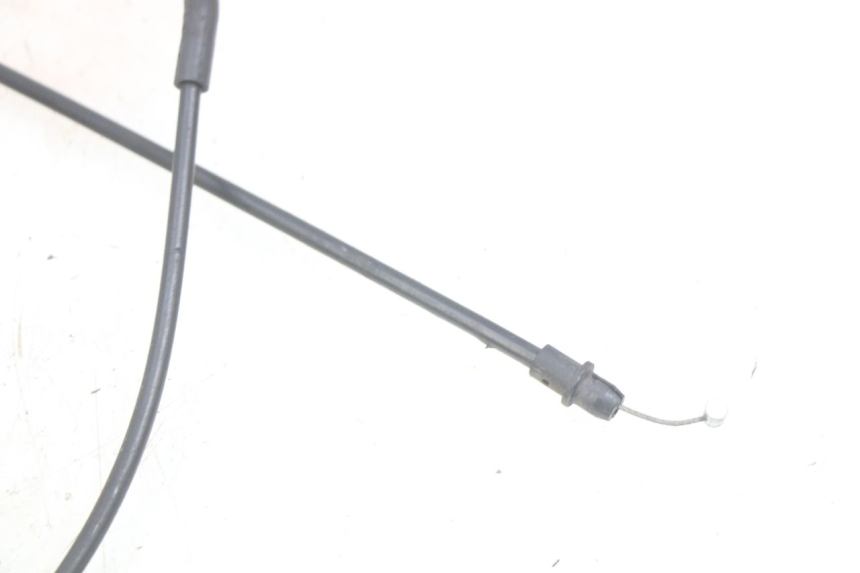 photo de CABLE APERTURA ASIENTO PIAGGIO XEVO - X EVO 125 (2007 - 2017) - Detalles de los puntos de fijación