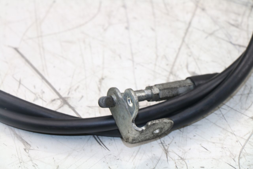 photo de CABLE CIERRE ASIENTO YAMAHA YP MAJESTY ABS 400 (2007 - 2009) - Primer plano técnico
