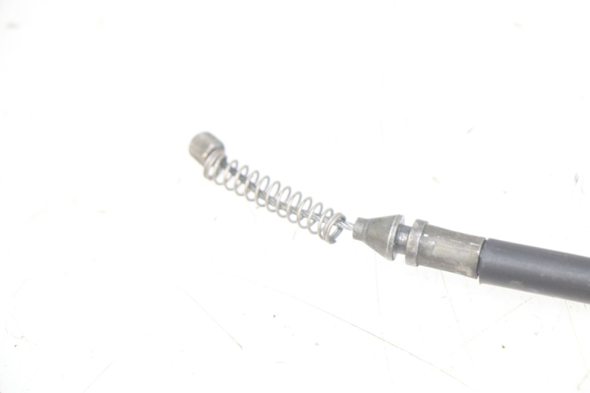 photo de CABLE APERTURA ASIENTO YAMAHA YP MAJESTY 125 (2007 - 2010) - Primer plano técnico