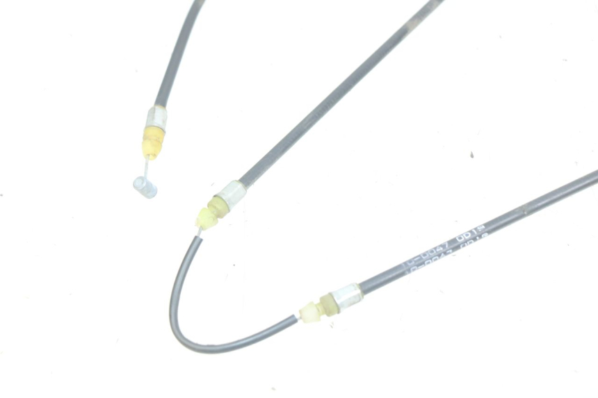 photo de CABLE APERTURA ASIENTO KAWASAKI Z 750 (2007 - 2013) - Primer plano técnico