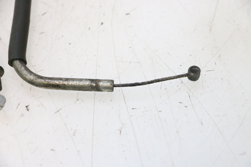 photo de CABLE STARTER SUZUKI GSF N BANDIT 1200 (2001 - 2005) - Primer plano técnico