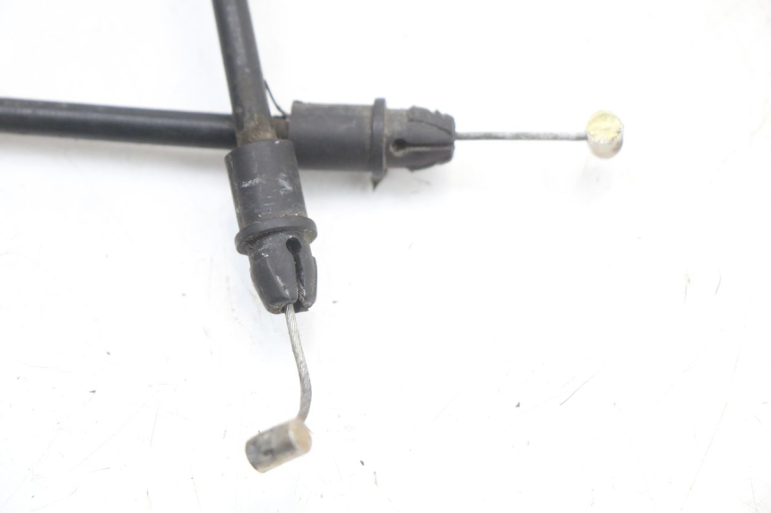 photo de CABLE  TANQUE CUBIERTA PIAGGIO X10 125 (2012 - 2017) - Otra perspectiva