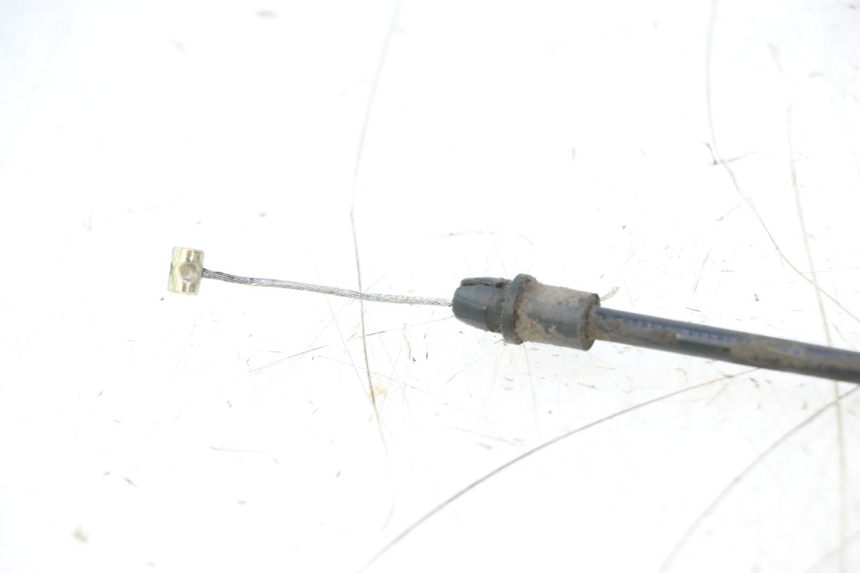 photo de CABLE  TANQUE CUBIERTA PIAGGIO X8 STREET 125 (2006 - 2007) - Zoom estado de uso