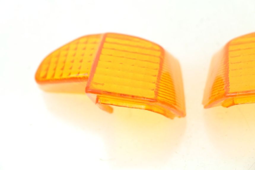 photo de TRASERO LENTE INTERMITENTE YAMAHA BW'S 50 (1999 - 2003) - Zoom estado de uso