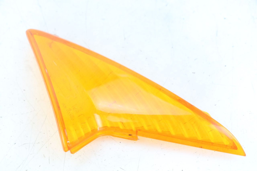 photo de CUBIERTA DE INTERMITENTE TRASERO IZQUIERDO HONDA SCV LEAD 100 (2003 - 2007) - Vista principal