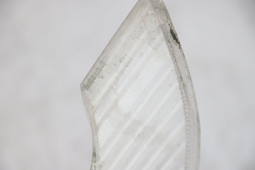 photo de DELANTERO DERECHO LENTE INTERMITENTE PEUGEOT VIVACITY NEW 2T 50 (2008 - 2017) - Detalle de la pieza