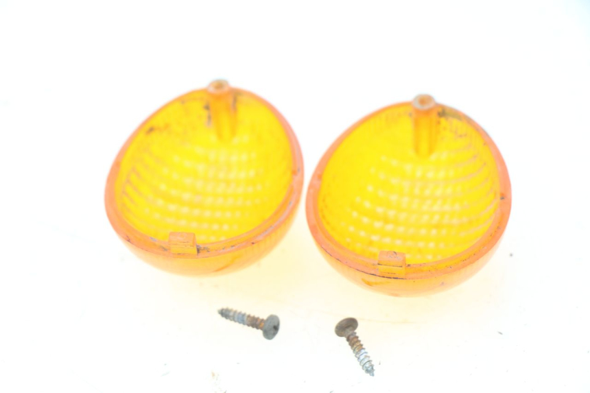 photo de CUBIERTA DEL INTERMITENTE DELANTERO PEUGEOT LUDIX 50 (2008 - 2017) - Detalle de la pieza