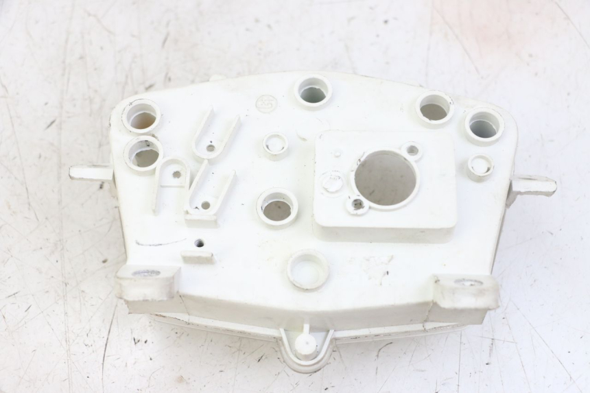 photo de CUENTA KILOMETROS PEUGEOT KISBEE 4T 50 (2018 - 2022) - Primer plano técnico