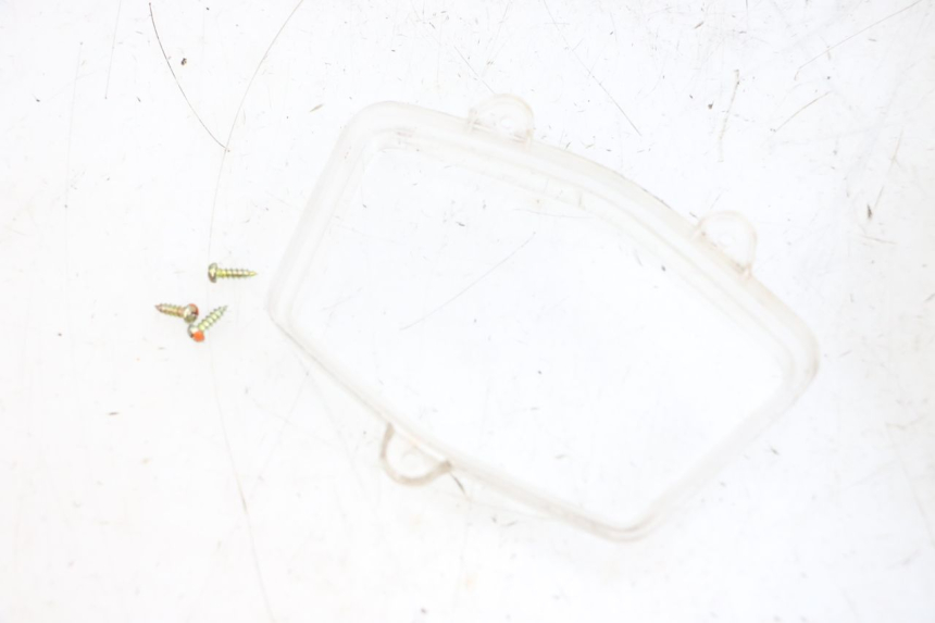 photo de CUADRO DE INSTRUMENTOS PEUGEOT KISBEE 4T 50 (2010 - 2017) - Zoom estado de uso