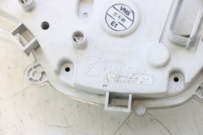 photo de VELOCIMETRO VASO PIAGGIO LIBERTY IGET 4T 50 (2021 - 2025) - Otra vista del artículo